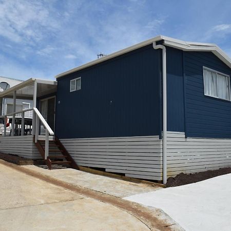 Отель Mollymook Caravan Park Экстерьер фото