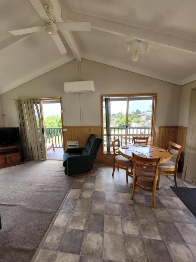 Отель Mollymook Caravan Park Экстерьер фото