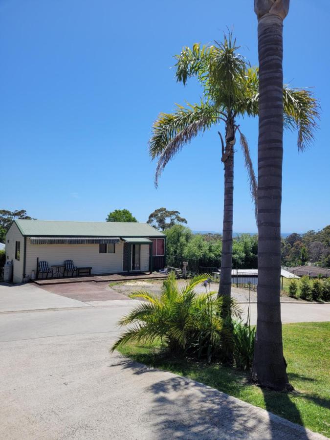 Отель Mollymook Caravan Park Экстерьер фото